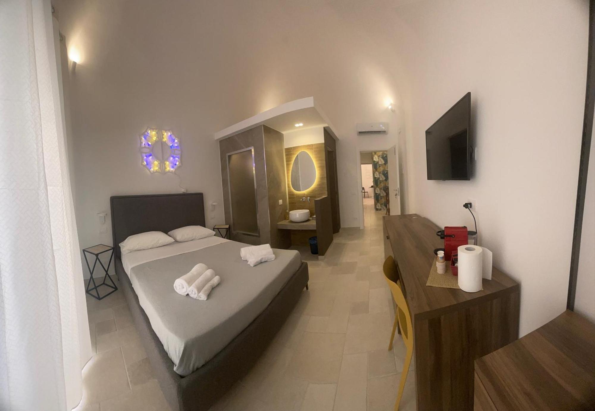 Civico 38 - Le Tre Chiavi Otel Bari Dış mekan fotoğraf