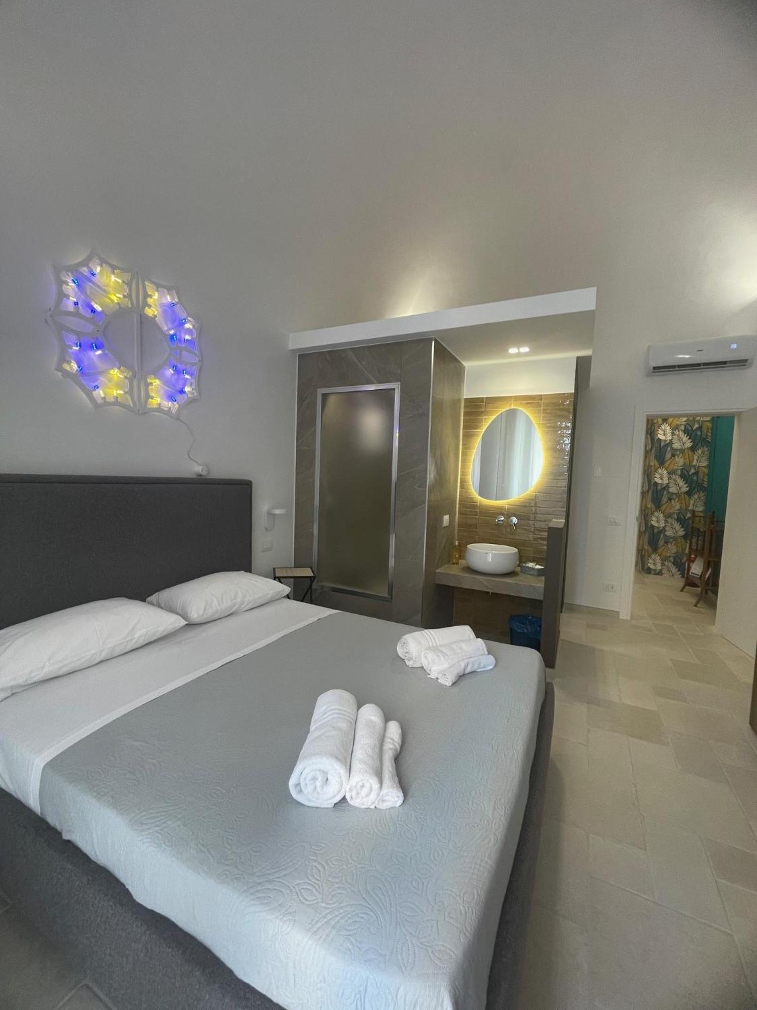Civico 38 - Le Tre Chiavi Otel Bari Dış mekan fotoğraf